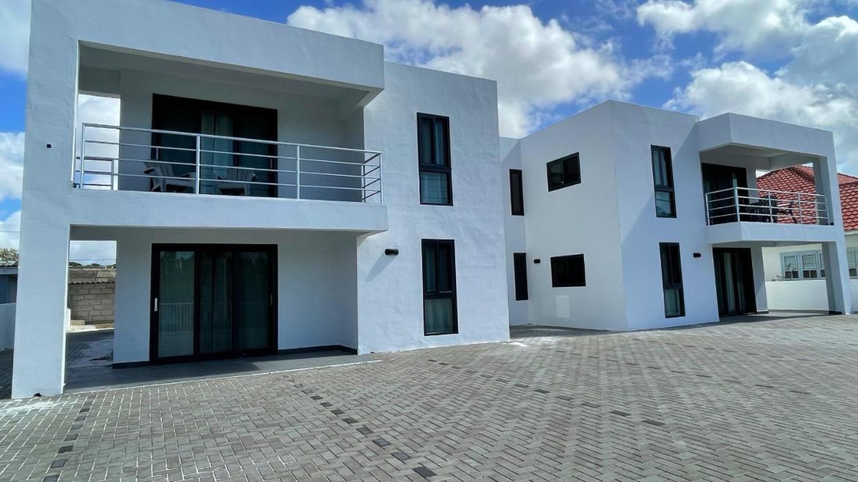 Apartmán Whitehouse Boulevard, Close To Mambo Beach And City Centre Willemstad Exteriér fotografie