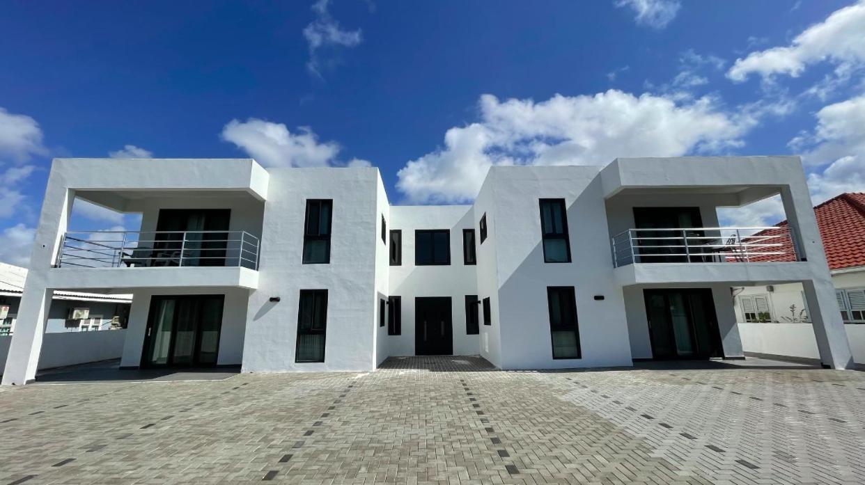 Apartmán Whitehouse Boulevard, Close To Mambo Beach And City Centre Willemstad Exteriér fotografie