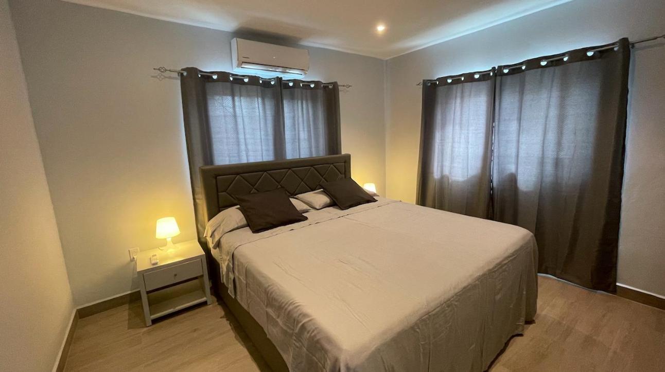 Apartmán Whitehouse Boulevard, Close To Mambo Beach And City Centre Willemstad Exteriér fotografie