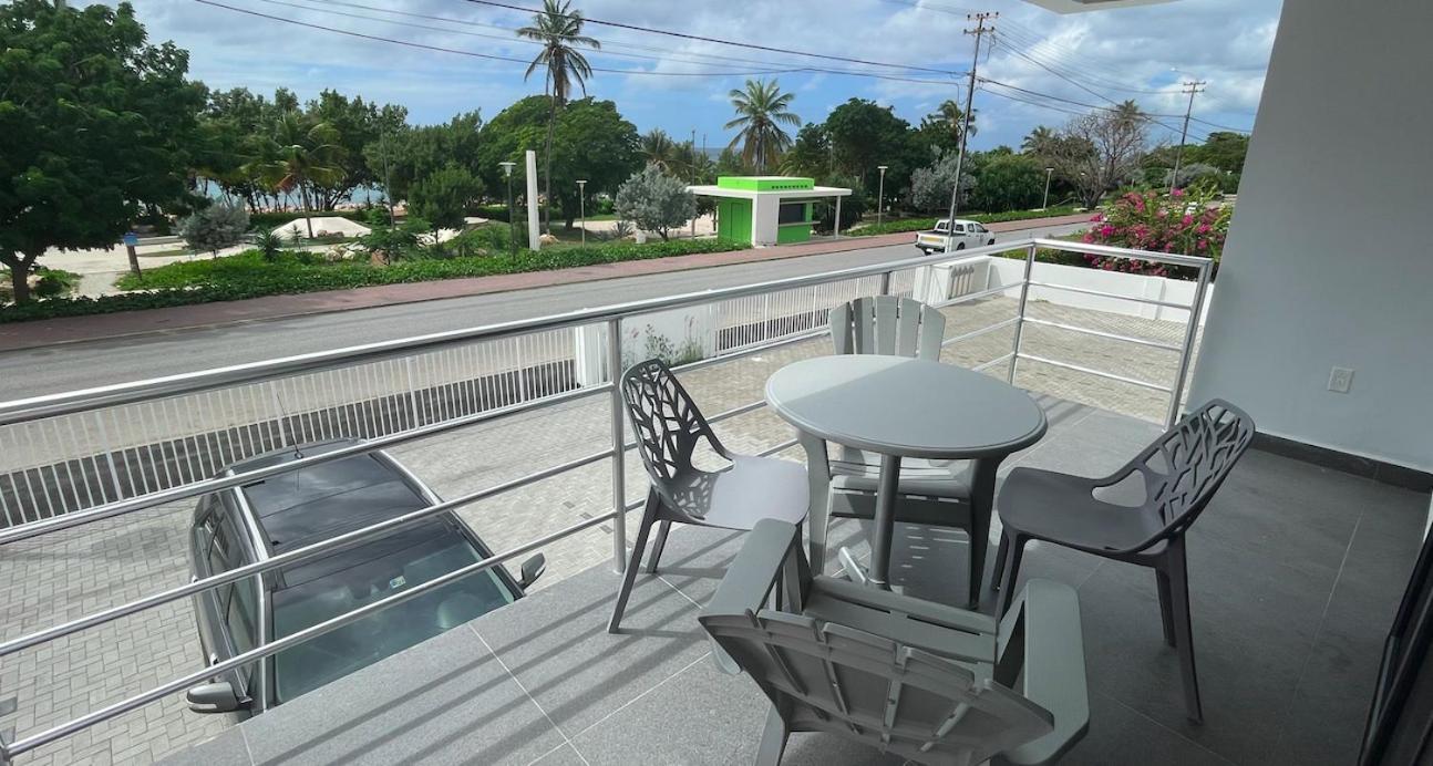 Apartmán Whitehouse Boulevard, Close To Mambo Beach And City Centre Willemstad Exteriér fotografie