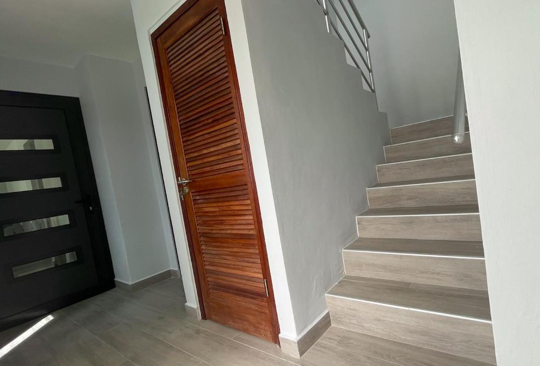 Apartmán Whitehouse Boulevard, Close To Mambo Beach And City Centre Willemstad Exteriér fotografie